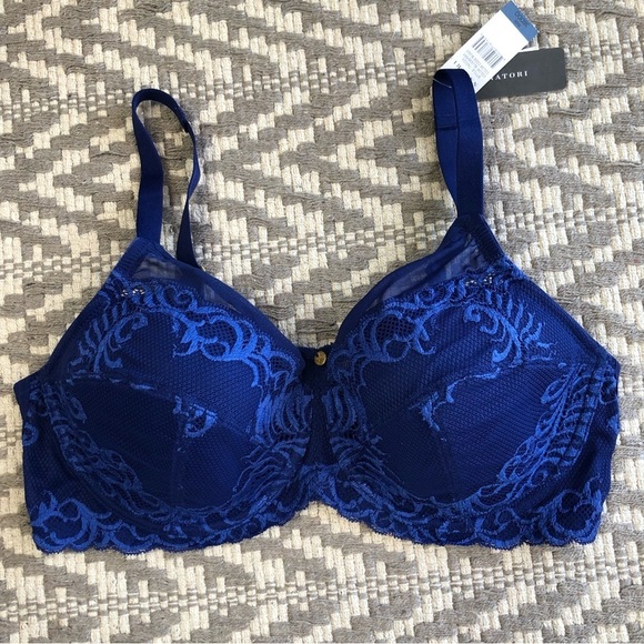 Natori size 36DDD bra with underwire in color blueberry